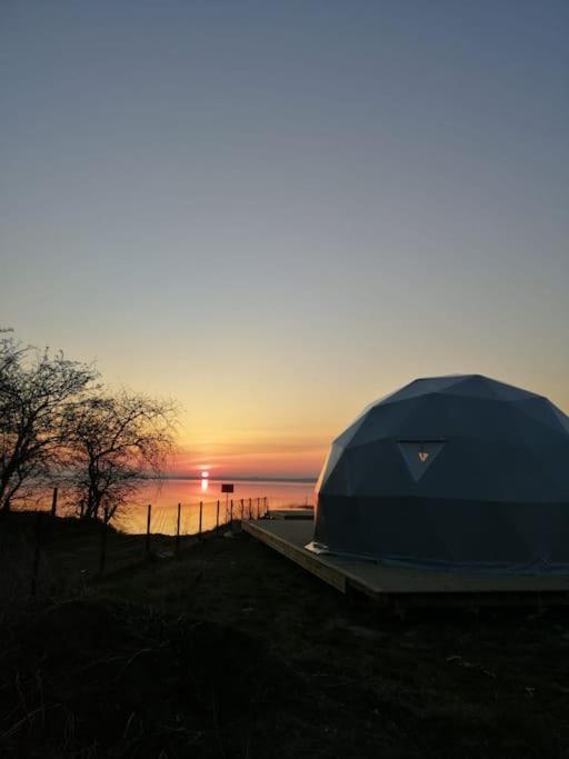 Beautiful Located Dome Hotel Wapnica  Exterior photo